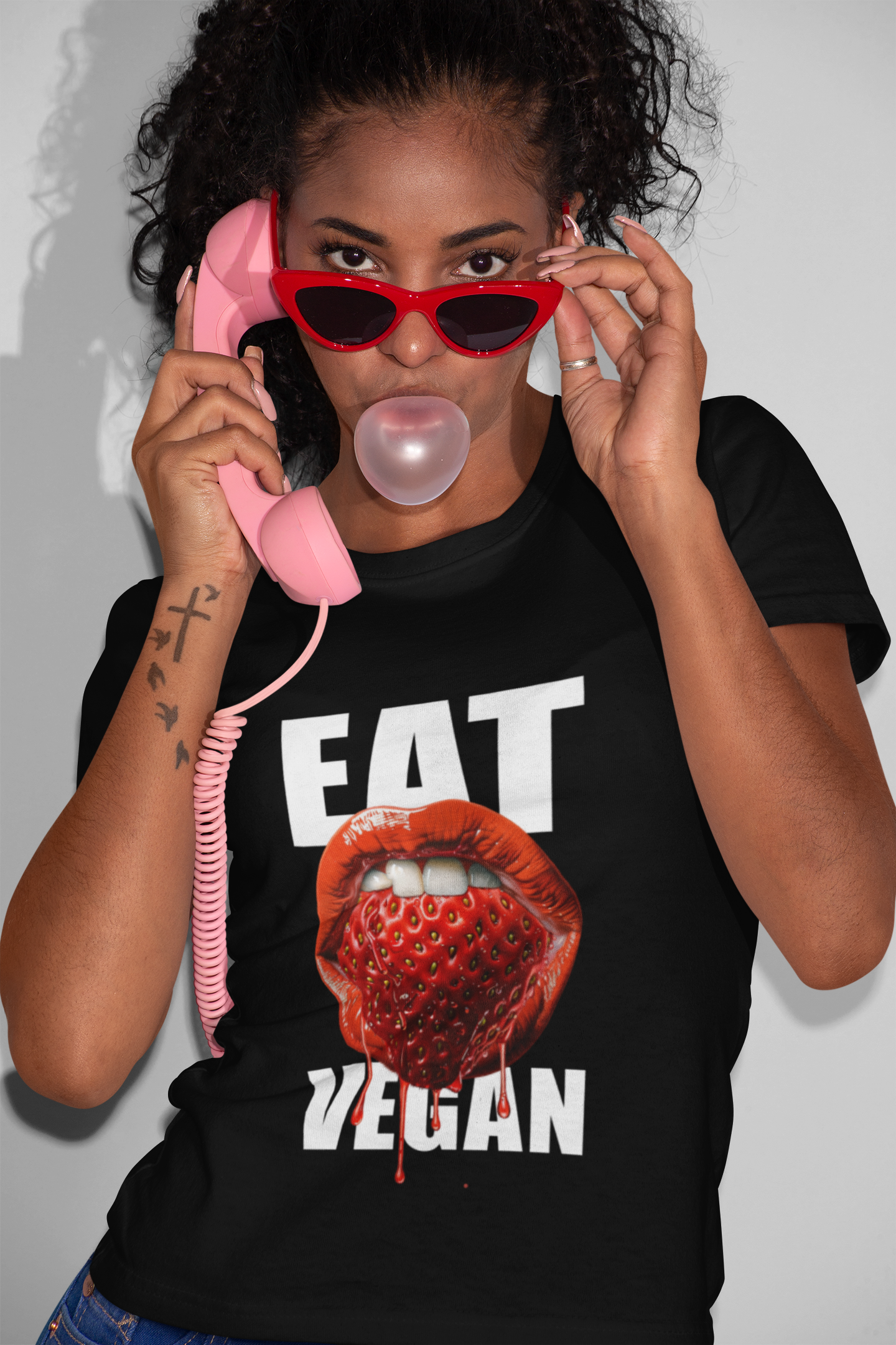 Strawberry Eat-Vegan Shirt Merch